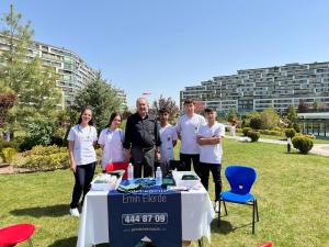 Naturapark Site Sakinlerine Tansiyon-Ateş Ve Oksijen Saturasyonu Ölçümleri Yaptık.