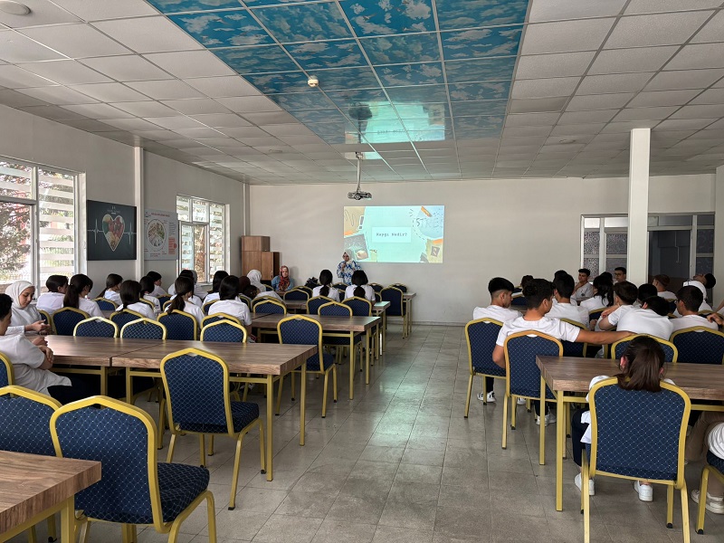 Okulumuzda  Sınav Kaygısı Ve Motivasyon Semineri Düzenlendi.